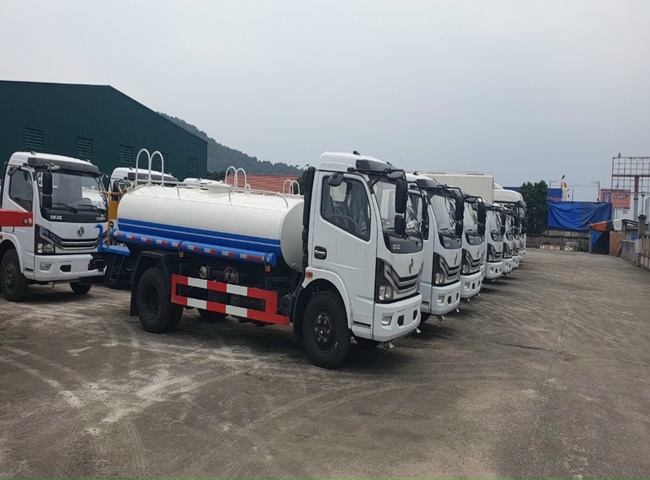 Gi&aacute; thu&ecirc; xe bồn chở nước v&ocirc; c&ugrave;ng ưu đ&atilde;i tr&ecirc;n thị trường