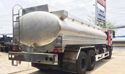 Cho thuê xe bồn chở nước tưới cây công ty Môi Trường Xanh an toà