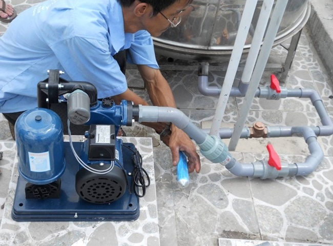 Vệ sinh bồn nước huyện Cần Giờ