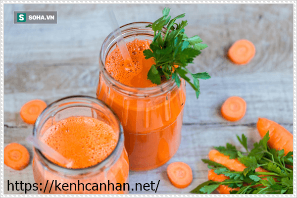nước hoa quả là thực phẩm bổ máu