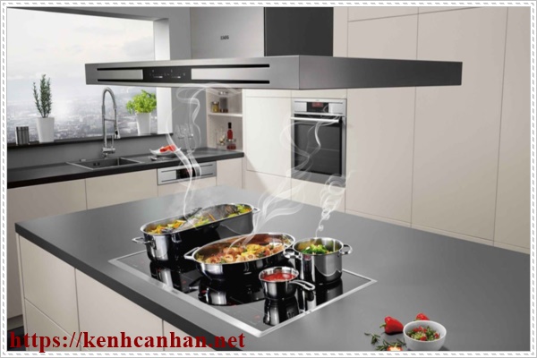 Khử m&ugrave;i h&ocirc;i trong nh&agrave; bằng quạt th&ocirc;ng gi&oacute;