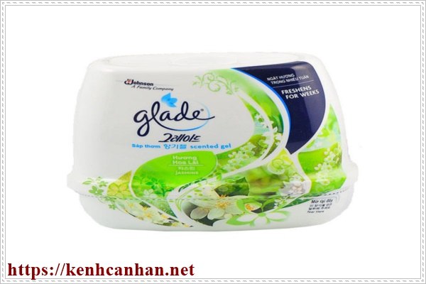 Sử dụng s&aacute;p thơm để khử m&ugrave;i h&ocirc;i của bồn cầu