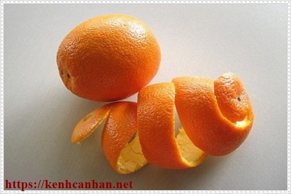 Sử dụng vỏ cam gi&uacute;p khử m&ugrave;i sơn nh&agrave; mới x&acirc;y