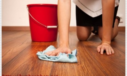 Cách vệ sinh sàn nhà gỗ đúng cách nhất 