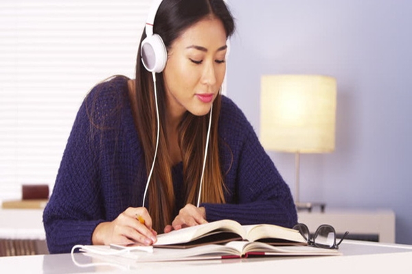 L&agrave;m thế n&agrave;o học tốt tiếng T&acirc;y Ban Nha