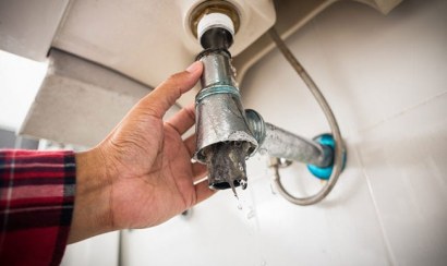 Thông cống nghẹt quận 6 giá rẻ, bảo hành lên đến 3 năm 