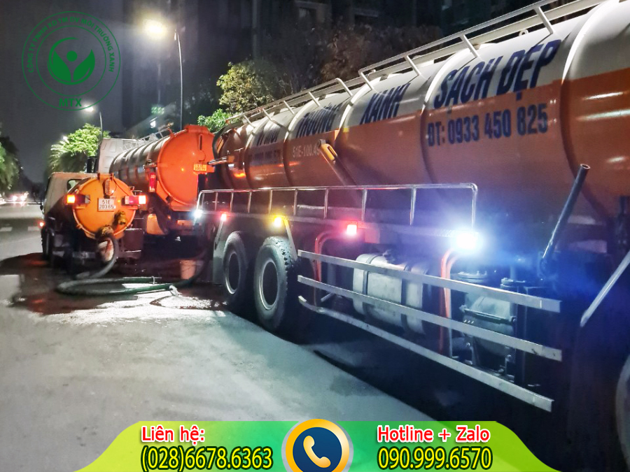 Tầm quan trọng của dịch vụ thu gom b&ugrave;n thải c&ocirc;ng nghiệp